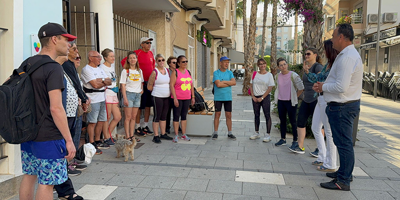 va3415-PRIMERA JORNADA DE CAMINA TORREVIEJA , ACTIVIDAD DIRIGIDA A MEJORAR TU SALUD FÍSICA Y EMOCIONAL A TRAVÉS DEL EJERCICIO MODERADO Y EN COMPAÑÍA 4 Celebrada la primera salida de Camina Torrevieja para promover hábitos de vida saludables