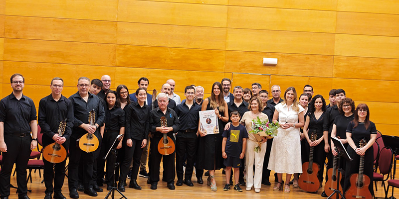 va3416-guirao La orquesta de cuerda pulsada homenajeó a Manuel Martínez Guirao