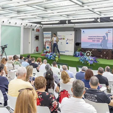 Torrevieja presenta su Plan Estratégico de Turismo 2025-2029: un modelo de desarrollo sostenible, competitivo e innovador