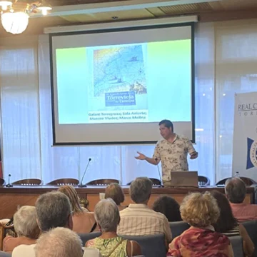 Sergio Boj presentó el documental “1823. El asedio a la Torre Vieja”