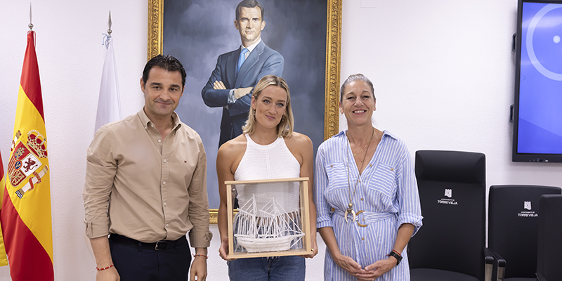 va3422-mireia Mireia Belmonte, leyenda del deporte en Torrevieja