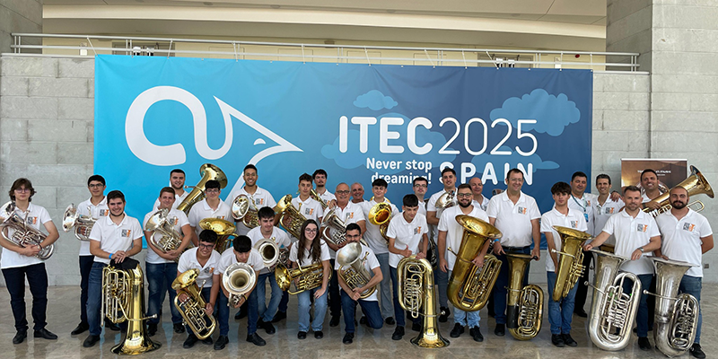 va3422-samuel Samuel Hernández se estrenó como jurado de un concurso internacional de instrumentos de Portugal