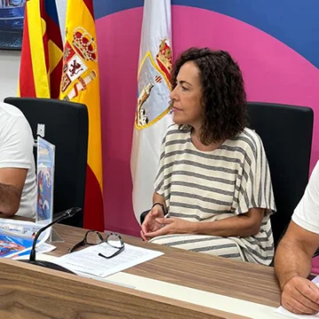 Presentada la nueva campaña estival “Apymeco se suma a la ola del verano”