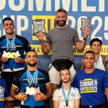 45 medallas para el Club de Lucha en el Campeonato Summer Cup