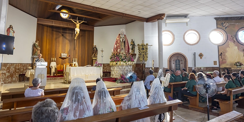 va3425-onomastica La Cofradía de la Flagelación festejó a la Virgen de la Estrella, Reina de los Ángeles en su solemnidad