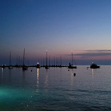 va3425-una-marina-con-barcos-y-el-sol-poniendose-en-el-fondo Cuaderno de verano IX: Un eco en mi noche