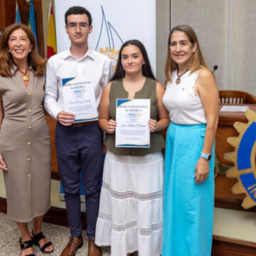 Rotary Club entregó las III Becas a la Excelencia Académica