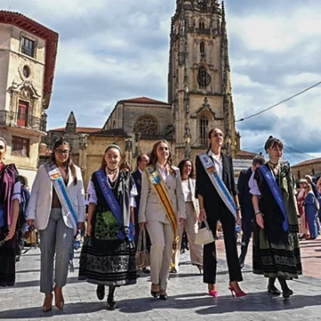 Asturias y Torrevieja renuevan su hermanamiento
