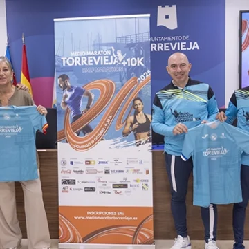 VA3435-MARATON El Medio Maratón Ciudad de Torrevieja bate su récord de participación con más de 2.000 inscritos