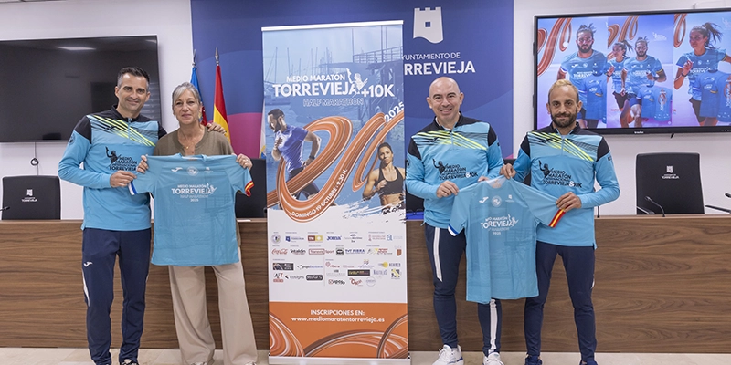 VA3435-MARATON El Medio Maratón Ciudad de Torrevieja bate su récord de participación con más de 2.000 inscritos