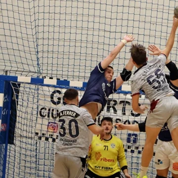 El Mare Nostrum logra su primer punto en liga frente a Marni