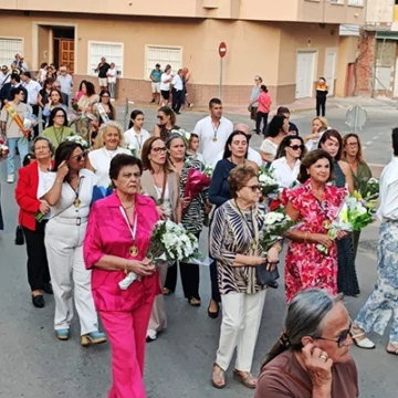 La Mata celebra los días grandes en honor a su patrona, la Virgen del Rosario