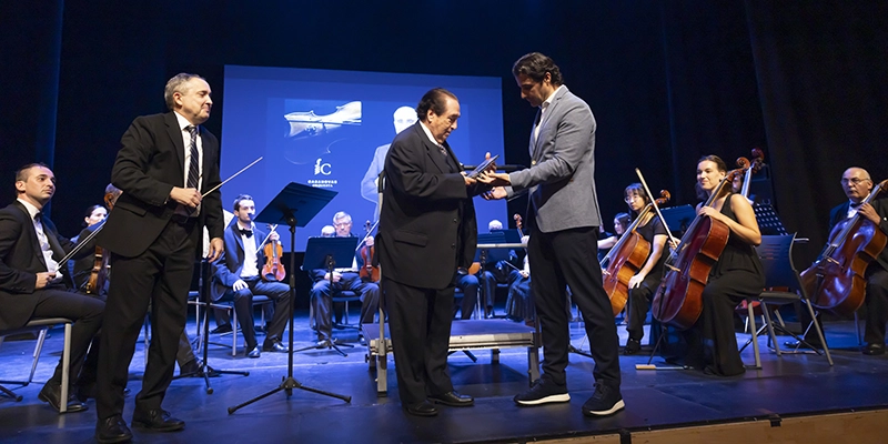 va3436-casanovas Brillante presentación de la Casanovas Orquesta con el maestro Enrique García Asensio