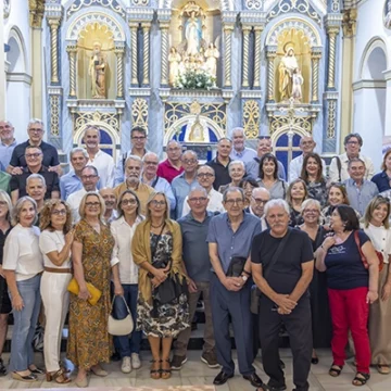 Reencuentro en el 50 aniversario del inicio del B.U.P. en Torrevieja