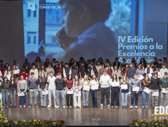 Torrevieja abre Premios Excelencia Académica 2026 con 80.000 euros