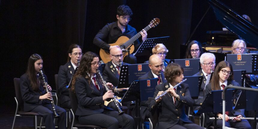 Brillante concierto de Los Salerosos en honor a Santa Cecilia