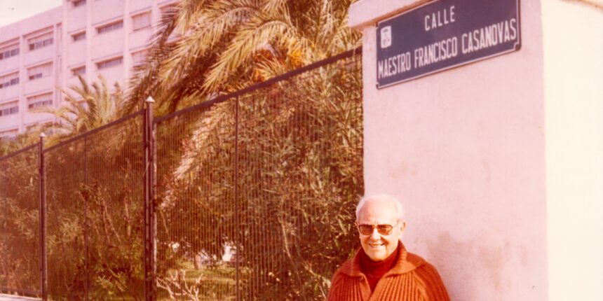 La residencia de mayores de Torrevieja llevará el nombre del maestro Casanovas