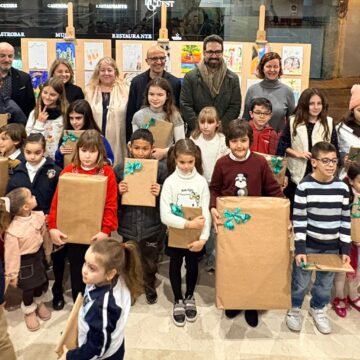 Entregados los premios del XXV Concurso Infantil de Felicitaciones de Navidad