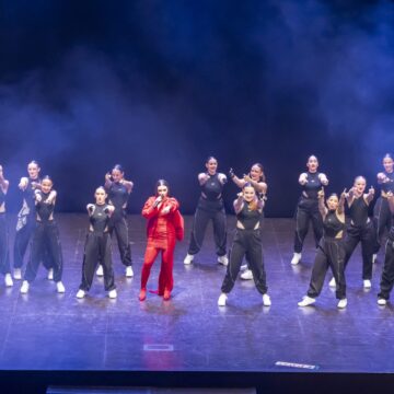 “Bailando por Navidad”, con la escuela de baile Payá’s