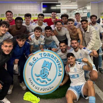 El Sporting Torrevieja C.F. mantiene inexpugnable el «Nelson Mandela»