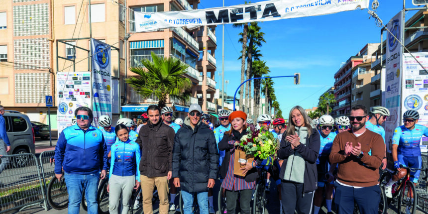 Roberto González triunfó en la carrera ciclista «La Purísima – Memorial Antonio Carbonell»