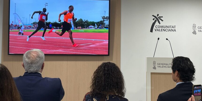 Torrevieja da un paso más en su estrategia de promoción turística internacional y presenta en Fitur 2026 una innovadora campaña audiovisual que pone el foco no solo en el destino, sino en la forma de vivirlo