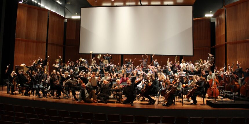 Samuel Hernández Imbernón toca con la Noord Netherlands Orkest
