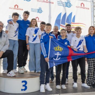 Tres medallas del equipo del Real Club Náutico de Torrevieja en la Olympic Week Youth de Windsurf