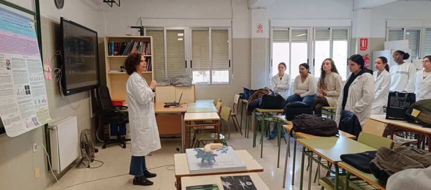 La UA celebra el Día Internacional de la Mujer y la Niña en la Ciencia con dos talleres
