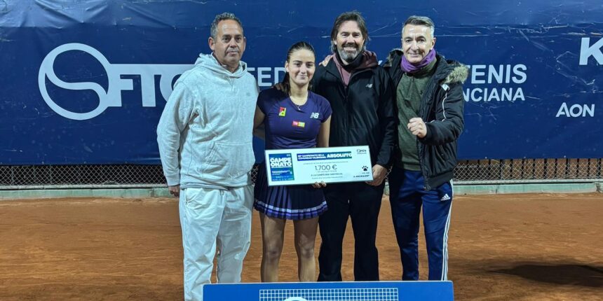 Charo Esquiva campeona del campeonato absoluto de la Comunidad Valenciana