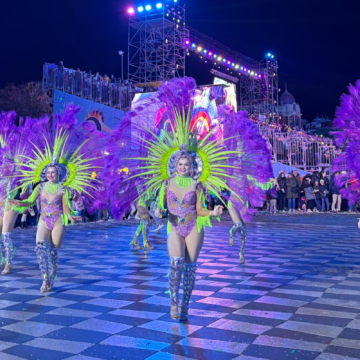 VA3452-CARNAVAL La sal de Torrevieja triunfando en Niza