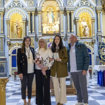 Entregada la distinción Verónica al memorial Ainara y estreno del nuevo paño con el rostro de Jesús de la Caída