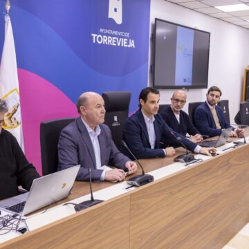 El presidente del Consell Escolar de la Comunitat Valenciana presenta en Torrevieja la campaña “Tu voz importa”