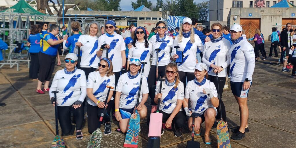 Equipo de Dragon Boat del RCNT