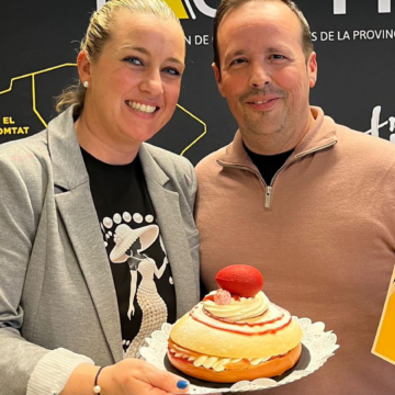 obradores Mudopan de Torrevieja con la mona de Pascua ganadora del concurso provincial