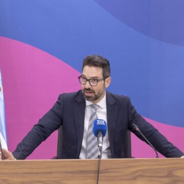 Federico Alarcón de la Junta de Gobierno de Torrevieja durante la aprobación del plan contra el cambio climático