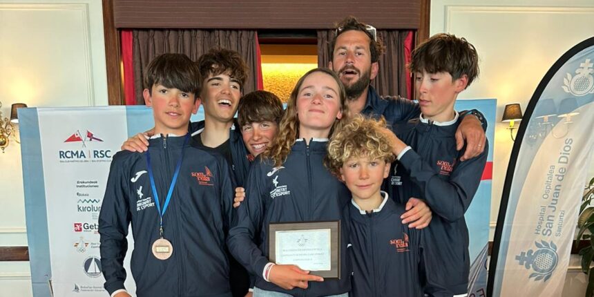 va3458-rcnt Equipo de regatistas Optimist del Real Club Náutico de Torrevieja