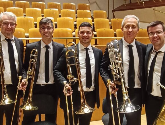 Samuel Hernández junto a integrantes de la Orquesta Nacional de España en el Auditorio Nacional de Música