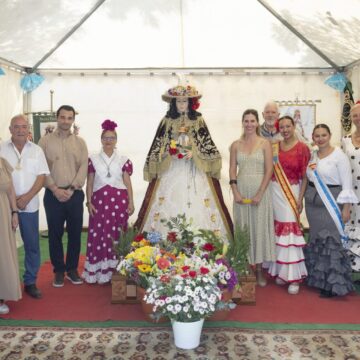 Misa de Campaña de la Virgen del Rocío en La Mata durante la peregrinación