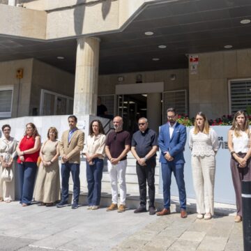 va3470-torrevieja-minuto-silencio-victimas-terremoto-venezuela.jpg Minuto de silencio en Torrevieja por las víctimas del terremoto de Venezuela
