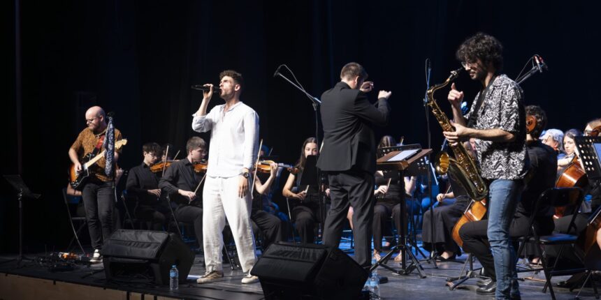 va3473-jost-bervera-concierto-torrevieja.jpg La Joven Orquesta Sinfónica de Torrevieja acompaña a Bervera en el Centro Cultural Virgen del Carmen