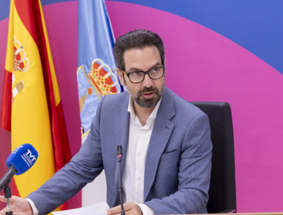 va3473-policia-local-torrevieja-venta-ambulante-ilegal.jpg Federico Alarcón en la Junta de Gobierno Local