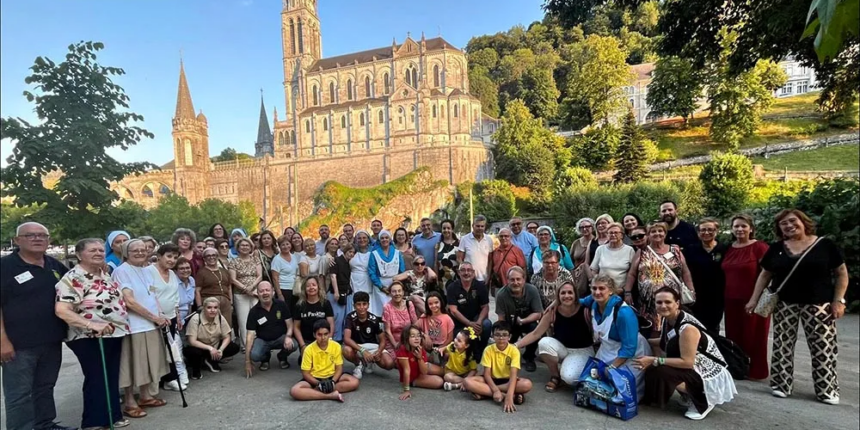 VA3472-peregrinacion-lourdes-torrevieja-hospitalidad.jpg Delegación de Torrevieja de la Hospitalidad de Lourdes durante la peregrinación diocesana con enfermos