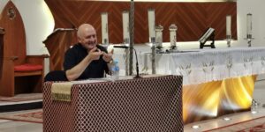 Conferencia sobre Magnifica Humanitas en el Sagrado Corazón de Torrevieja