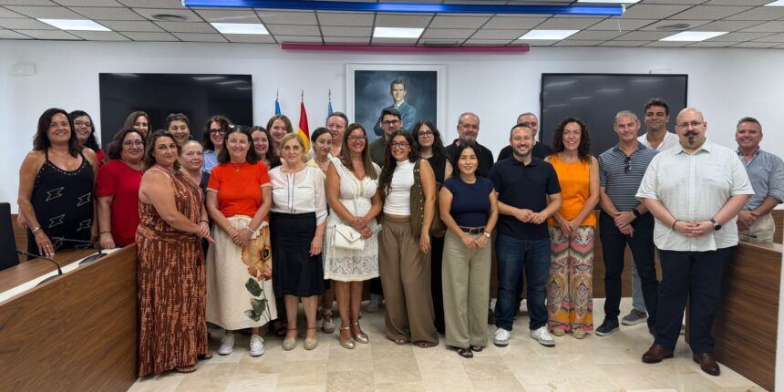VA3476-55-personas-desempleadas-torrevieja.jpg Participantes en los programas de empleo y formación del Ayuntamiento de Torrevieja