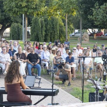 Concierto de Música en el Parque en Los Balcones de Torrevieja