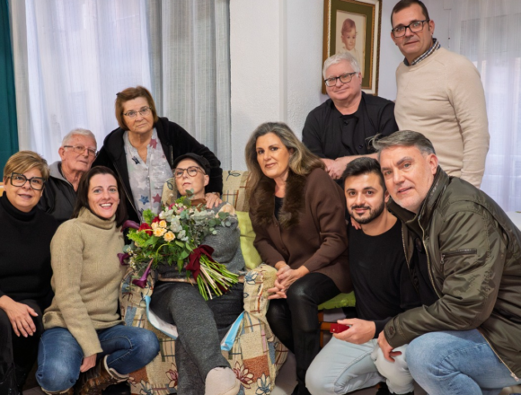 va3478-gema-maria-lopez-primera-reina-carnaval-torrevieja.jpg Gema María López Martínez primera Reina del Carnaval de Torrevieja