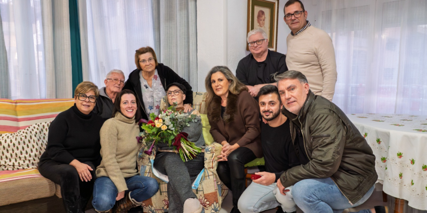 va3478-gema-maria-lopez-primera-reina-carnaval-torrevieja.jpg Gema María López Martínez primera Reina del Carnaval de Torrevieja