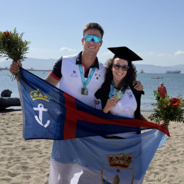 va-3482-ander-martin-esther-briz-beach-sprint.jpg Ander Martín y Esther Briz, campeones de Europa de Beach Sprint con el RCNT.