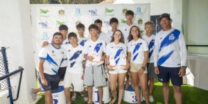 Regatistas del Real Club Náutico de Torrevieja durante la Copa Autonómica de ILCA en Campoamor.